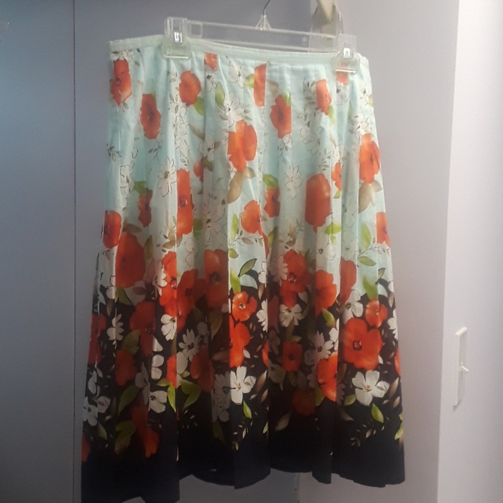 TALBOTS 18WP skirt